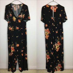Torrid Wide Leg Jumpsuit Size 0 Womans Plus Black Floral Wide Leg Short Sleeve